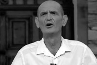 Preminuo Lazo Pajčin