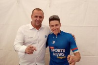 "Beograd-Banjaluka": Kalabi plava majica