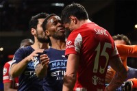 Britanski pjevač pretio smrću fudbaleru Stefanu Saviću: "Mrtav si..."