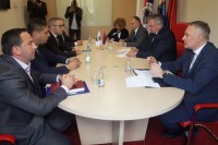 Višković i Pašalić u Prnjavoru: Vlada Srpske partner lokalnim zajednicama u Srpskoj
