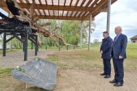 Komšić položio vijence u Spomen-području Donja Gradina