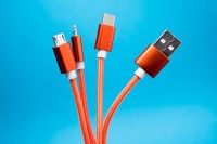 Bez USB-C porta za Ajfon 14 seriju - poznat i razlog