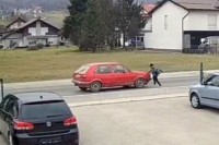 Stravičan prizor: "Golfom" udario dječaka, odbacio ga dva metra