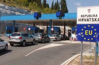 Od danas nisu potrebne kovid potvrde za ulazak u Hrvatsku