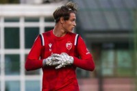 Pretučen golman Crvene zvezde, šutirali ga i šibali kaišem