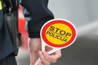 PU Foča: Nadzornim kamerama "ulovili" dva vozila sa neodgovarajućima tablicama