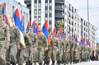 Svečani defile zastava Vojske RS u Banjaluci
