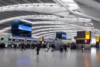 Ukida se obavezno nošenje maski na aerodromima u Evropi