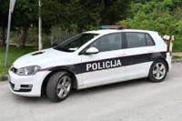 Muškarac zbog pokvarenog usisivača razbijao u radnji u Sanskom Mostu