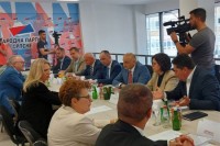 Vladajuća koalicija opredijeljena za podršku zajedničkim kandidatima