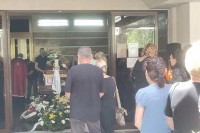 Igor Starović sahranjen u Beogradu uz stihove svoje čuvene pjesme