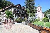 Bog je ovdje pomjerio granice: Manastir Tumane godišnje posjeti milion vjernika FOTO