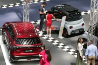 Половина аутомобила на сајму купљена за кеш, продати и они најскупљи од 150.000 евра