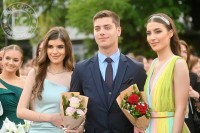 Традиционални дефиле пратио је велики број грађана