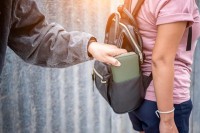 Banjalučanin prijavljen da je upadao u stanove i krao novčanike