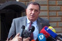 Dodik: Stranci ne mogu uređivati unutrašnje odnose