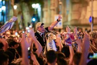 Privedeno 68 lica prije i tokom utakmice u Pariz