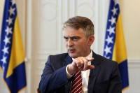 Komšić: Neustavnim proglasiti odredbe o vitalnom interesu