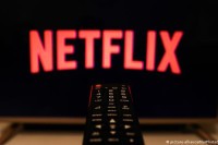 Netfliks krenuo s naplatom za dijeljenje lozinki