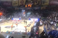 Igrači Crvene zvezde gađani "topovskim udarima" VIDEO