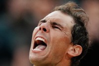 Nadal igra zahvaljujući rizičnom tretmanu