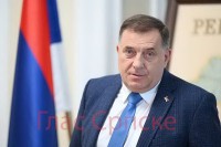 Dodik: Deklaracija predložena u Bundestagu igra nedoraslih političara