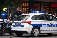 Beograd: Drogirana djevojka vozila automobil bez dozvole i oborila biciklistu