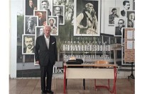 Bećković promovisao knjigu “Ovamo namo“