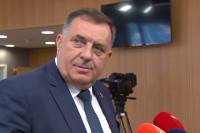 Dodik: Neću dozvoliti da se potpiše bilo kakav dokument koji kvalifikuje sukobe u Ukrajini