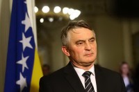 Komšić: Dodik je pristao na dokument koji predviđa ukidanje domova naroda