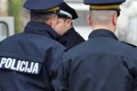 Policiji se javio vozač za kojim se tragalo jer mu je vozilo sletjelo u rijeku Bosnu