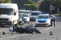 Sudar u  Kozarskoj Dubici: Povrijeđeni motociklista i njegova saputnica