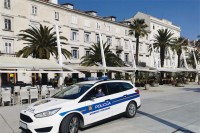 Pregazio brata automobilom i pobjegao