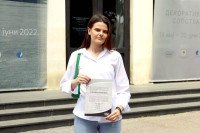 Katarina Aćimović, slikarka, za “Glas Srpske”: Vezom istražujem sebe