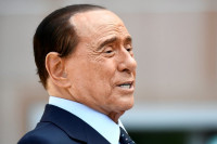 Berlusconi uveo bizarna pravila za dovođenje igrača, "meta" Džeko ih većinu ispunjava