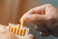 Cigarete izlaze iz sive zone
