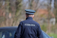 Blokirali prolazak automobila u Jusićima