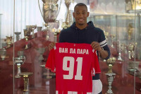 FIFA zaprijetila Zvezdi suspenzijom zbog Van la Pare