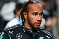 Hamilton sedam puta šampion F1, a plaši se vožnje po gradu