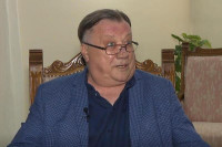 Halid Bešlić: U životu nisam kafu napravio, nije muško tu da kuha