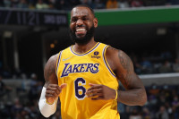 Lebron Džejms najplaćeniji košarkaš svih vremena