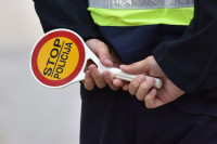 Pijan i bez vozačke vozio neregistrovano auto