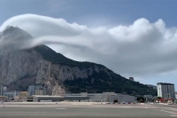 Impresivni prirodni fenomen - levant iznad Gibraltara