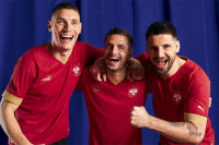 FSS i Puma predstavili novi dres: Orao Nemanjića i štit Obrenovića,