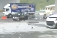 Teška saobraćajna nesreća kod Žepča: Učestvovala tri vozila, povrijeđeno sedam osoba