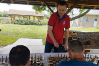Osuđenici igrali šah sa Aleksandrom Inđićem