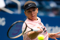 Simona Halep zbog operacije nosa završila sezonu