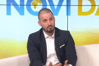 Marko Maksimović snimio stanje na “Policama”: Pozovi M radi rezultata