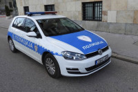 Uzimali kokain sa mobilnog telefona, policija ih vidjela pa uhapsila