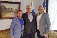 Куваља у посјети Русији